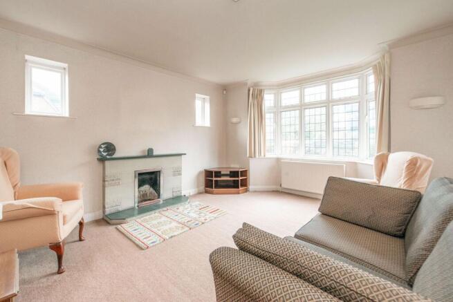 SITTING ROOM DINING ROOM AND DINING KITCHEN