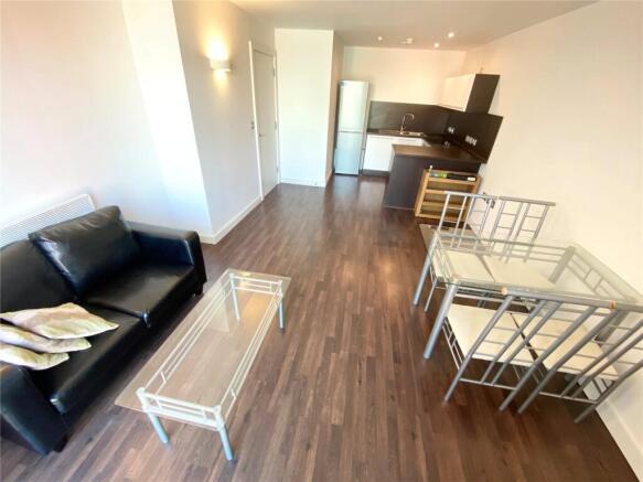 1 bed Apartment for sale Image 7