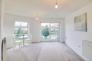 35, Red Admiral Court, St. Neots PE19 6BU
