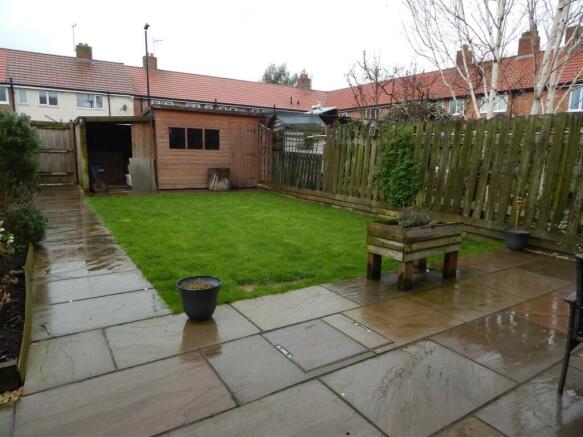 rear garden.JPG