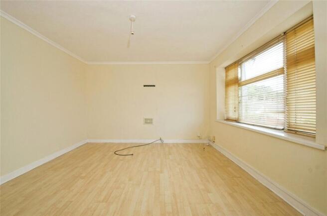 Living/Dining Area