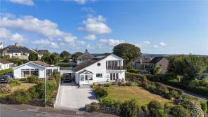 21, Mount Lidden, Penzance TR18 4PA