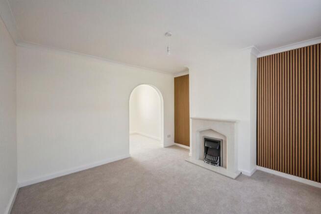 3 bed Semi-Detached for sale Image 2
