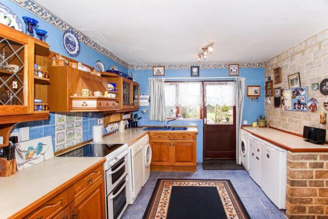 Kitchen/Breakfast Ro