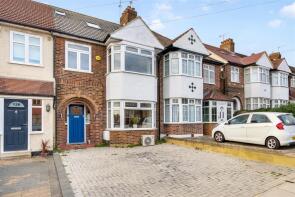 124, Arlington Road, Southgate, London N14 5AT