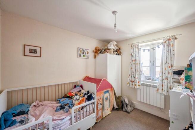 2 bed Flat for sale Image 10