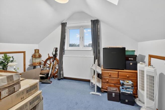 5 bed Detached Bungalow for sale Image 11