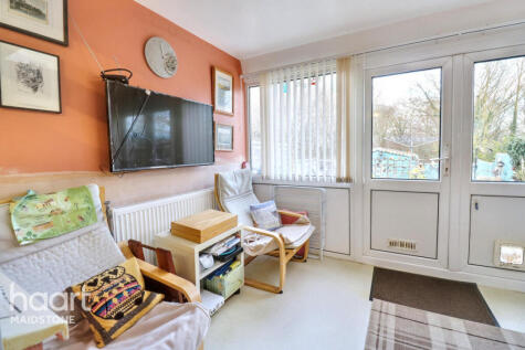 Halstead Walk, Maidstone