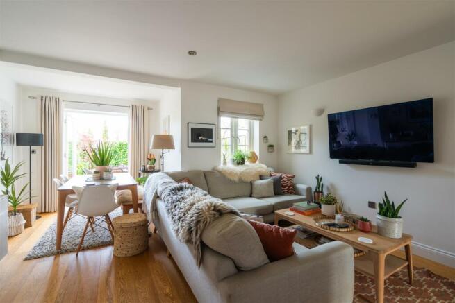 Sitting Room 3.jpg