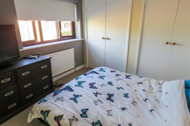Bed 1.JPG