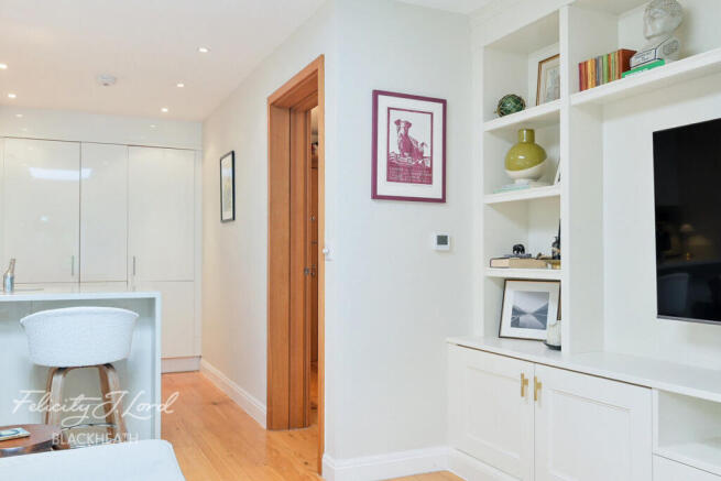 Mycenae Road, Blackheath photo 4