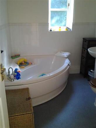 bathroom (Main)