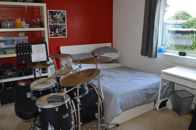 Photo 10