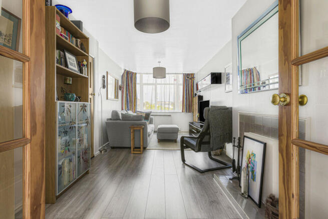 Photo 9
