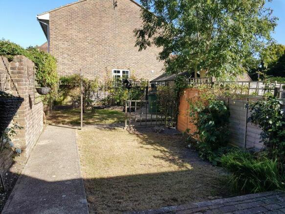 Photo 12