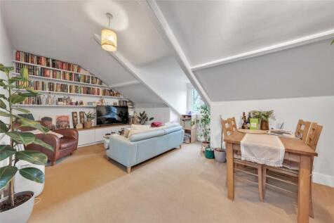 Randolph Avenue, London, W9