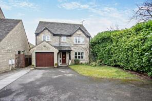27, St Marys Drive, Fairford GL7 4LQ