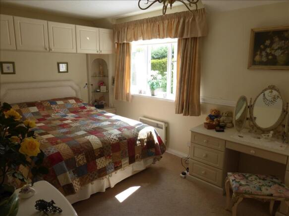 Photo 10