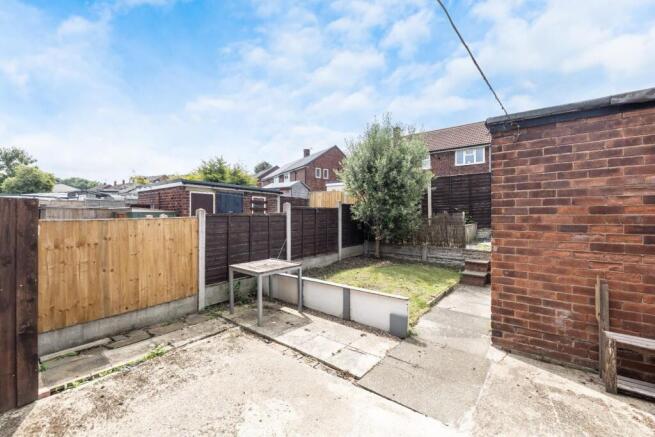 2 bed Terraced for sale Image 12