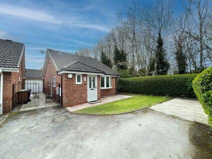 Muirfield Close, Walsall