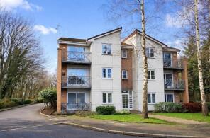 11, Christy Close, Hyde SK14 4GY