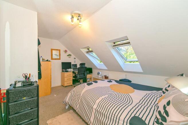 Principal bedroom