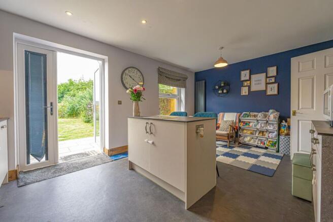 Kitchen/Dining room