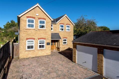 Holway Avenue, Taunton