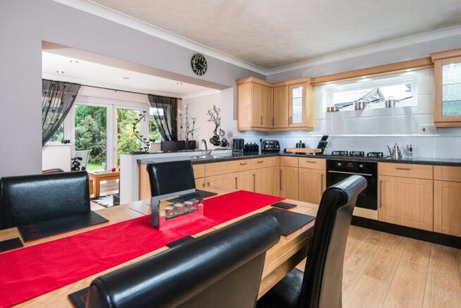 Kitchen/breakfast ro