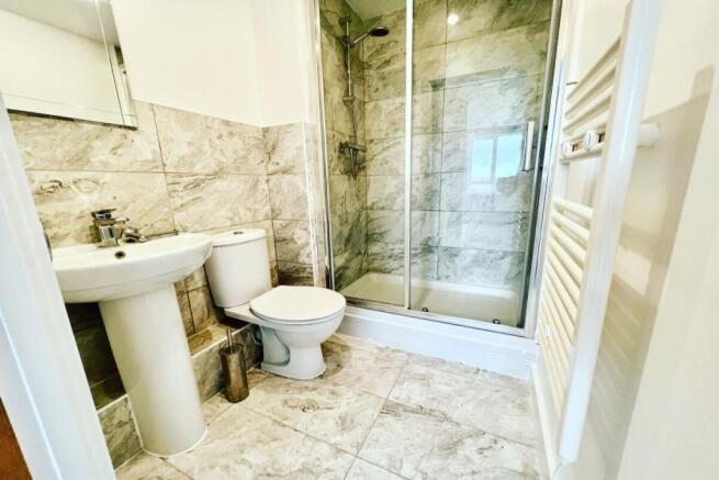 En-Suite Shower / WC