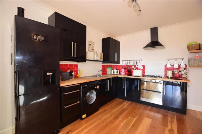Kitchen/Breakfast Area