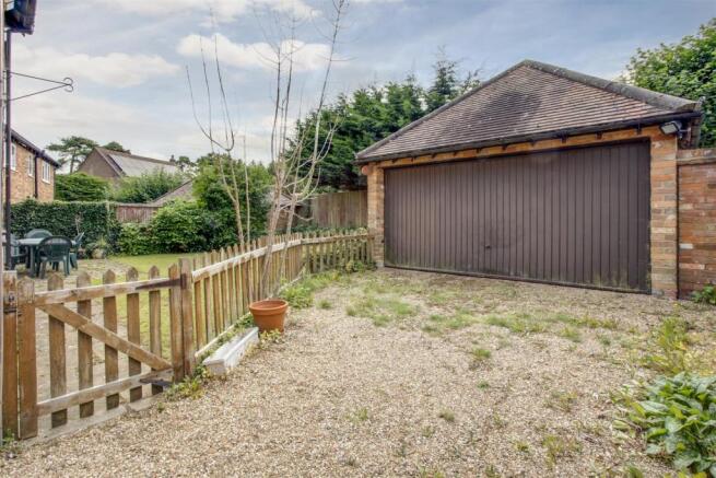 Teesdale 43 Commonside Double Garage.jpg
