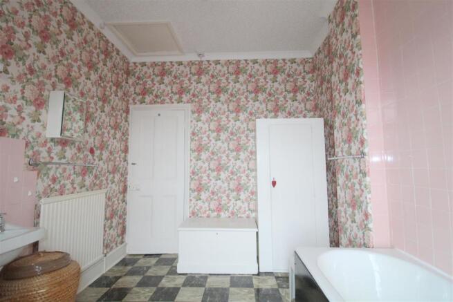 Another view of bathroom