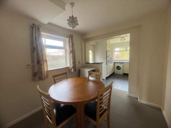 Glan-Llyn Road, Bradley, Wrexham photo 5