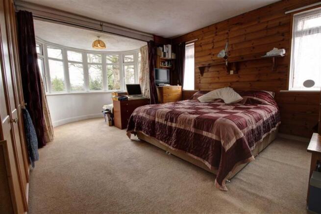 Bedroom 1: