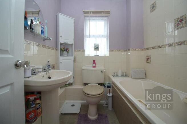 Bathroom.jpg