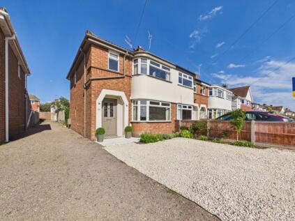 Winchester Avenue, Worcester, Worcestershire, WR2