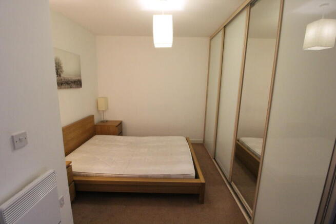 1 bed Apartment to rent Image 9
