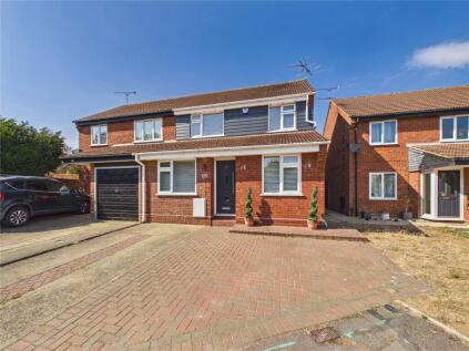 Yew Tree Rise, Pinewood, Ipswich, Suffolk, IP8