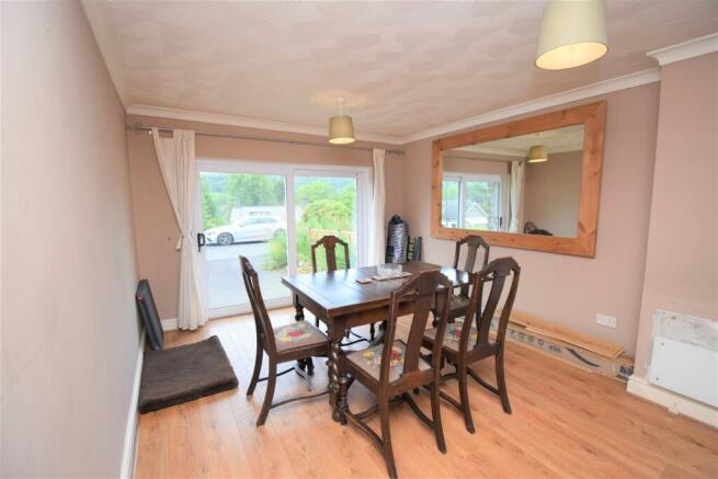 Dining Room.jpg