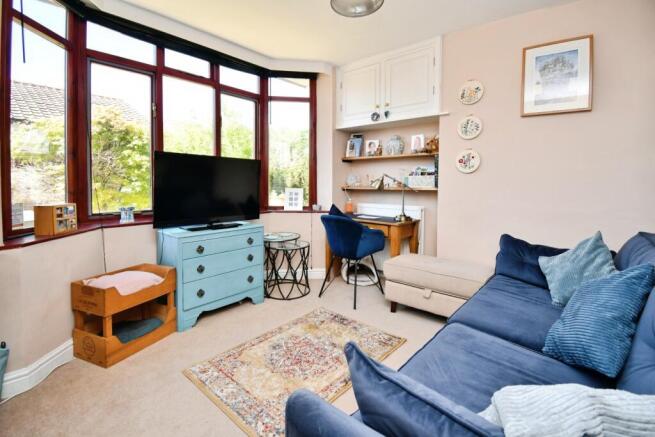 4 bed Detached for sale Image 8