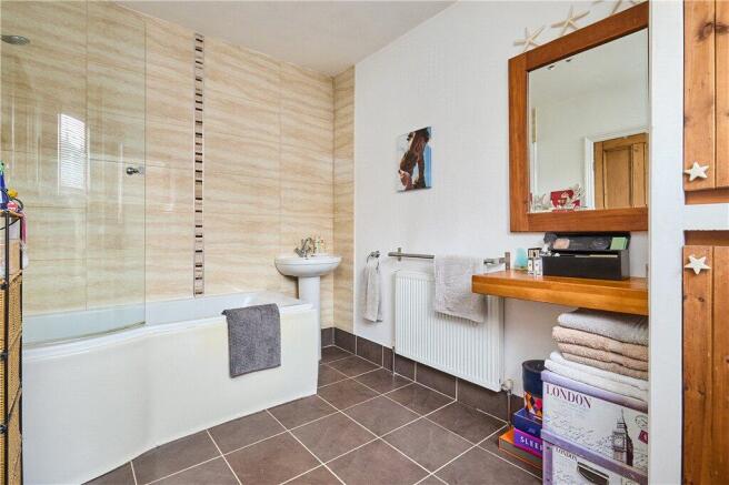 2 bed Terraced for sale Image 9