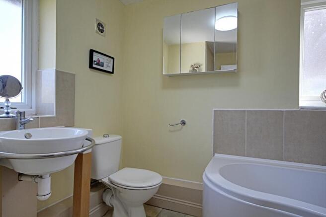 Bathroom (Family Bathroom )