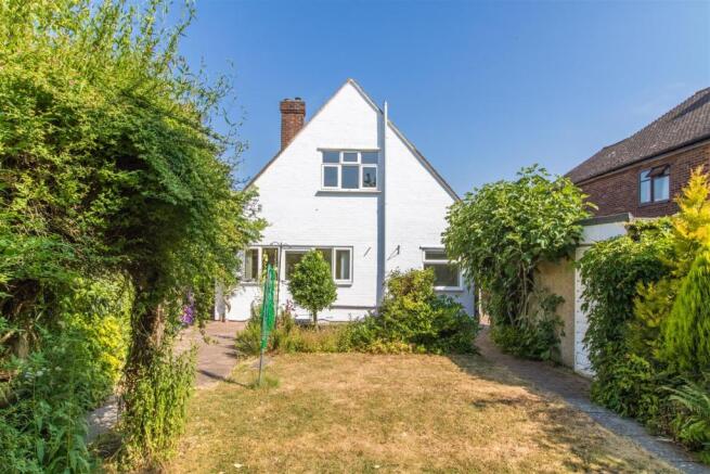 37 Whitethorn Lane-12.jpg