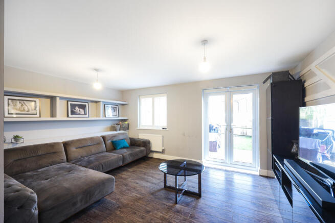 12 Monarch Street HP18 0JP_5