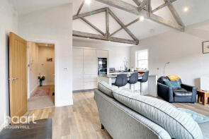 5, Cormorant Place, High Street, Westerham TN16 1RG