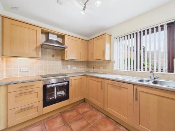 5bbd11911183429d8310b66539ec3db9100cam01698g0pr0182still005