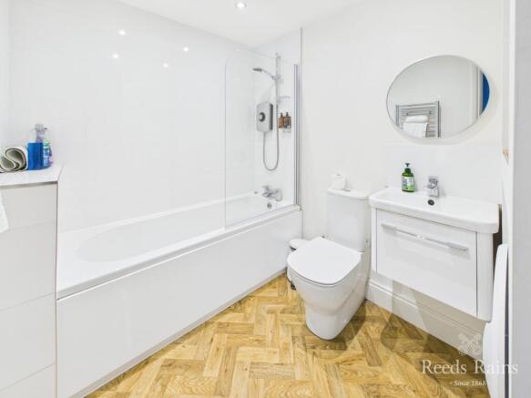 5 bed Terraced for sale Image 8