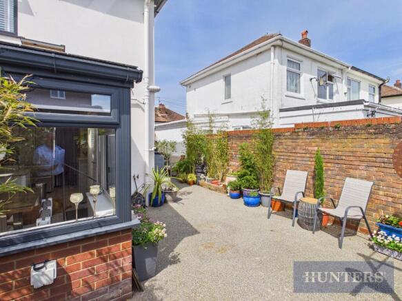 2 bed Semi-Detached for sale Image 12