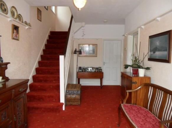 Spacious Entrance Hall